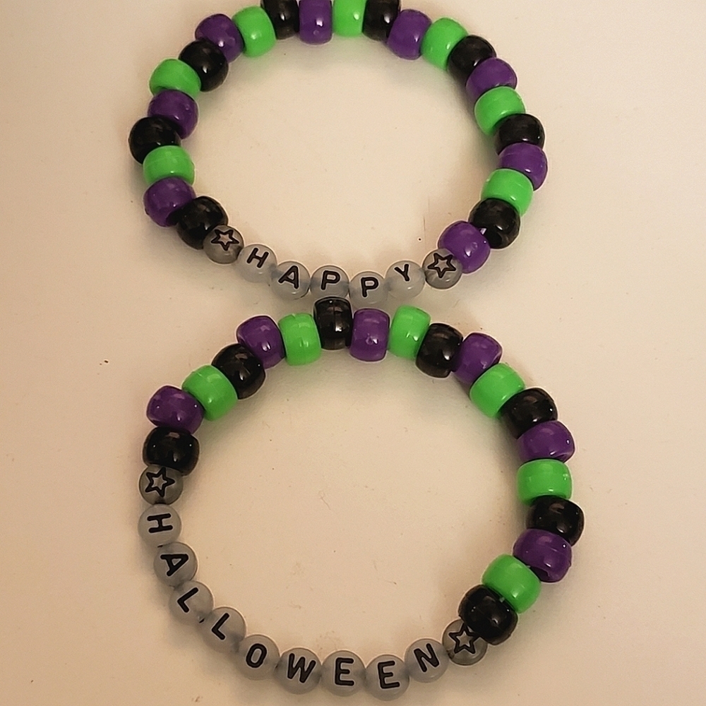 Handmade Beaded Glow in Dark UV Happy Halloween Stacked Bracelets - Picture 4 of 4
